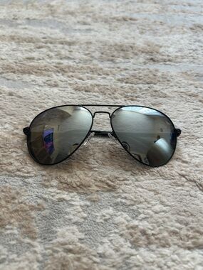 Neven Aviator Sunglasses - Black Frame with Silver Mirrored Lenses